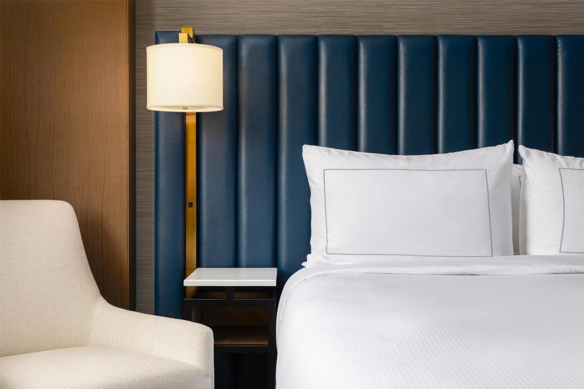 Doubletree By Hilton เวสต์ เคโลว์นา ภายนอก รูปภาพ