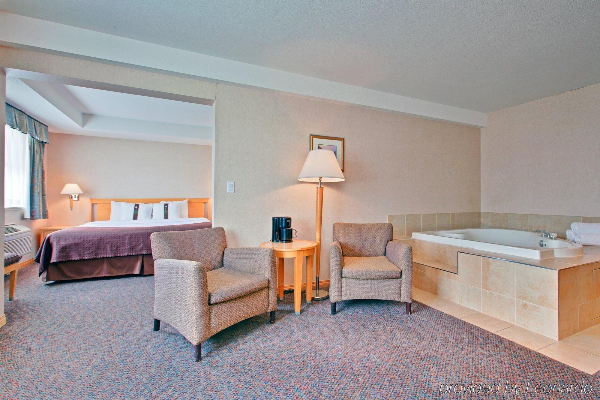 Doubletree By Hilton เวสต์ เคโลว์นา ห้อง รูปภาพ